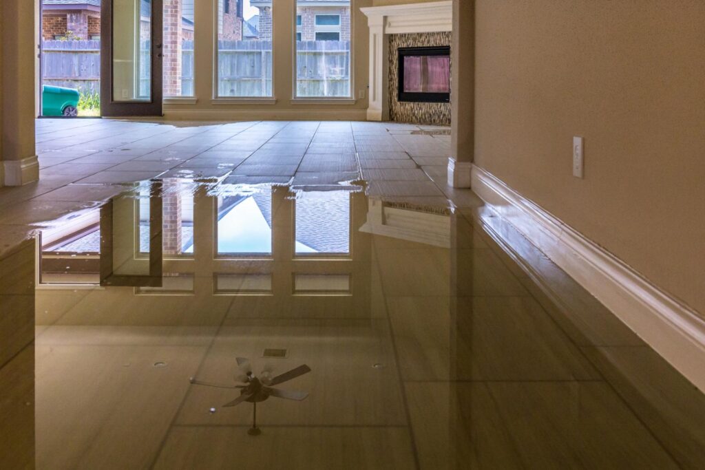 Why Choose Us for Your Emergency Flood Cleanup?