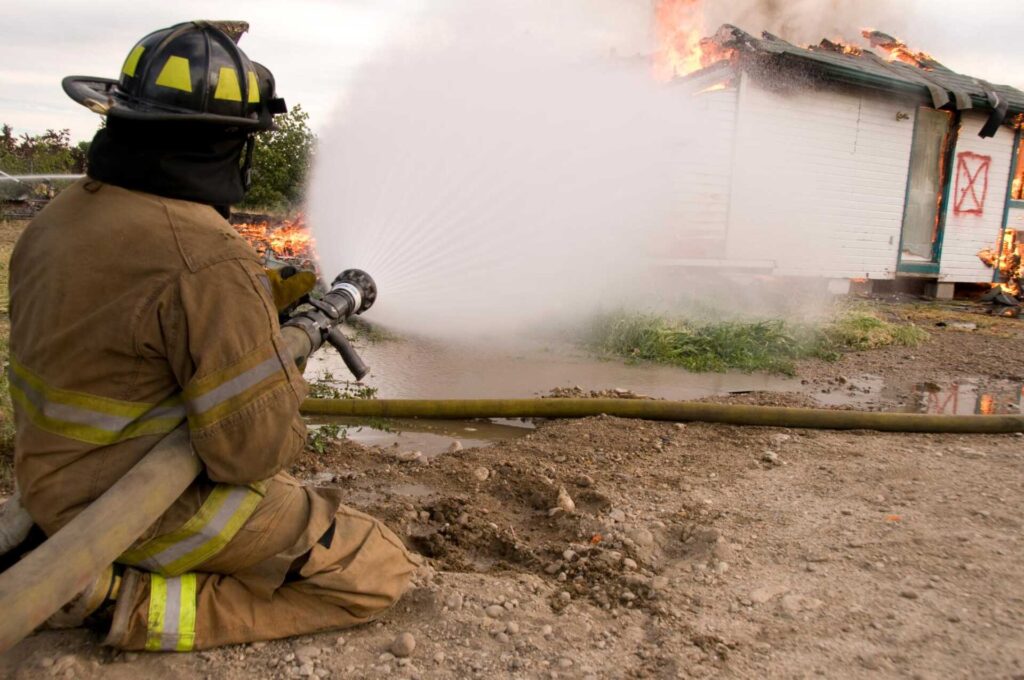 5 Essential Steps for Commercial Fire Damage Cleanup